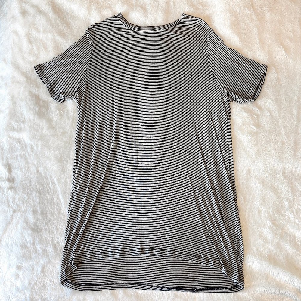 BRANDY MELVILLE High-Low Striped T Shirt Dress